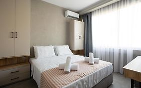 Alkazar Suites